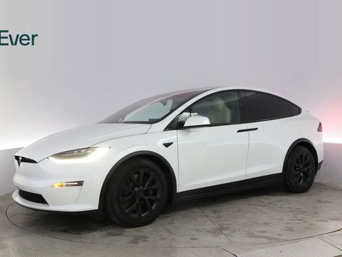 Used 2023 Tesla Model X AWD/4WD image 18