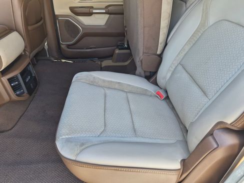 Used 2020 RAM 1500 Laramie AWD/4WD image 26