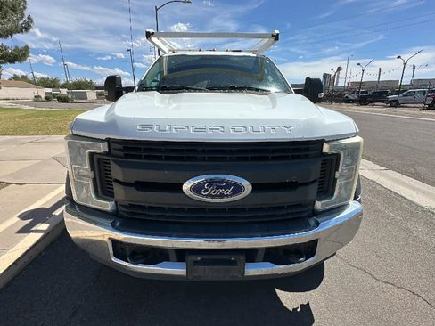 Used 2017 Ford F450 XL w/ Power Equipment Group RWD image 8