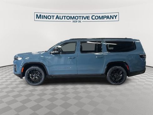 New 2026 Jeep Grand Wagoneer L Limited AWD/4WD image 5