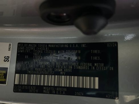 Used 2024 Toyota Corolla Cross XLE w/ Convenience Package image 34