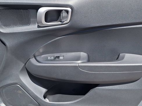 Certified 2024 Hyundai Venue SEL FWD image 26