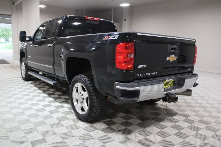 Used 2015 Chevrolet Silverado 2500 LTZ w/ Duramax Plus Package AWD/4WD image 9