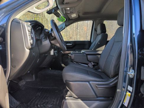 Used 2020 Chevrolet Silverado 1500 LT AWD/4WD image 12