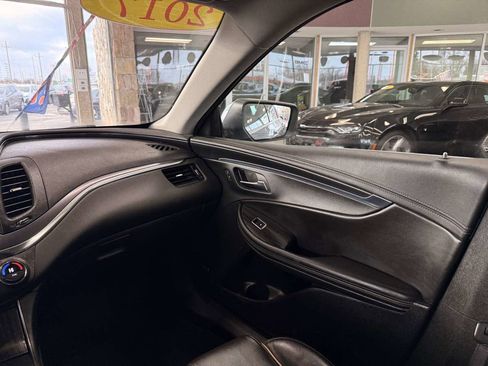 Used 2017 Chevrolet Impala Premier w/ Enhanced Convenience Package image 40