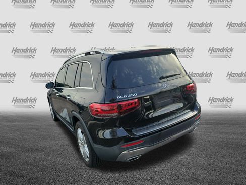 Used 2020 Mercedes-Benz GLB 250 4MATIC image 8