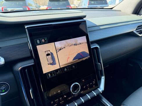 Certified 2024 GMC Acadia AT4 w/ Luxury Package image 24