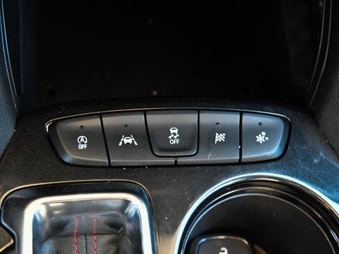 Used 2023 Chevrolet TrailBlazer RS w/ Convenience Package image 23