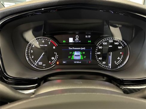 Used 2021 Cadillac XT6 Premium Luxury image 18