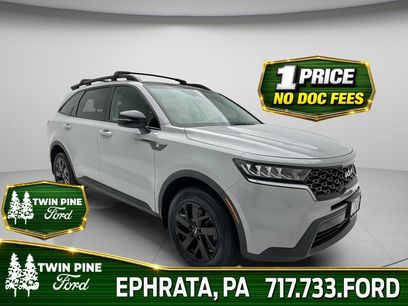 Used 2023 Kia Sorento S w/ Panoramic Sunroof Package