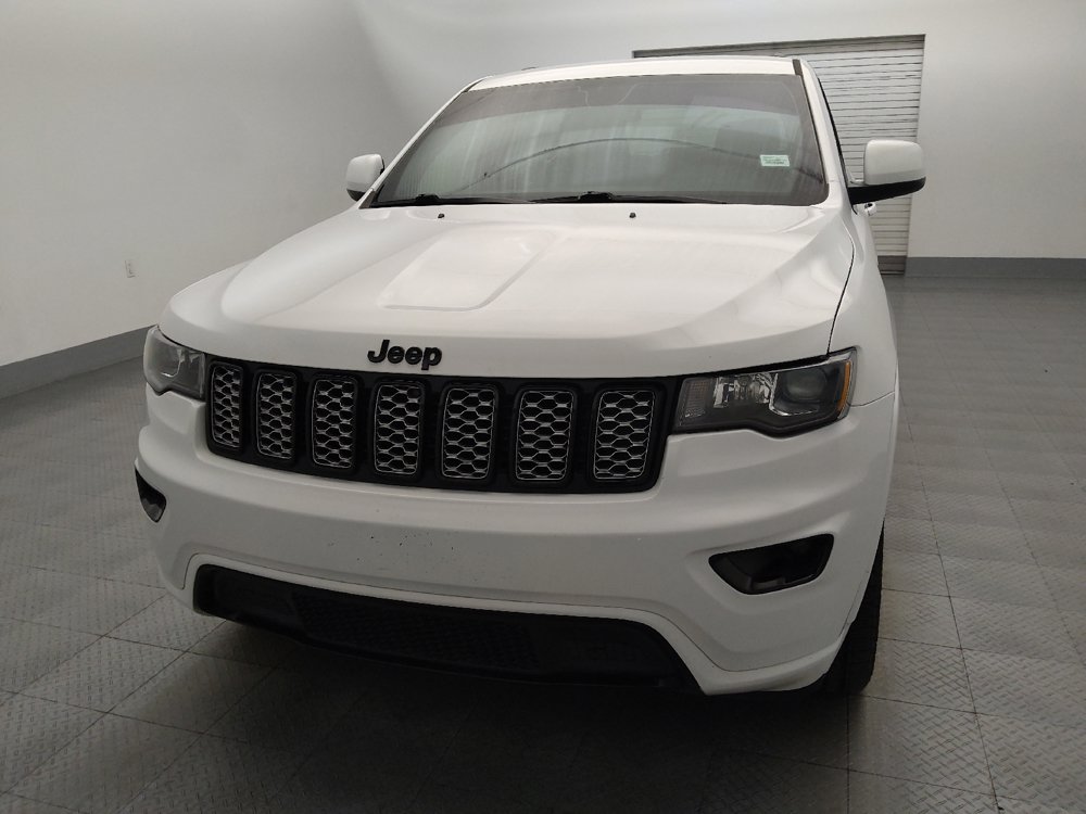 Used 2021 Jeep Grand Cherokee Laredo X RWD image 15