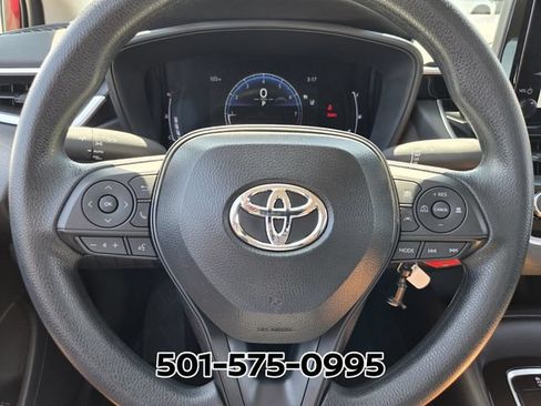 Used 2026 Toyota Corolla LE FWD image 28