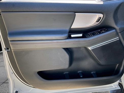 Used 2025 Ford Expedition Max Active image 18