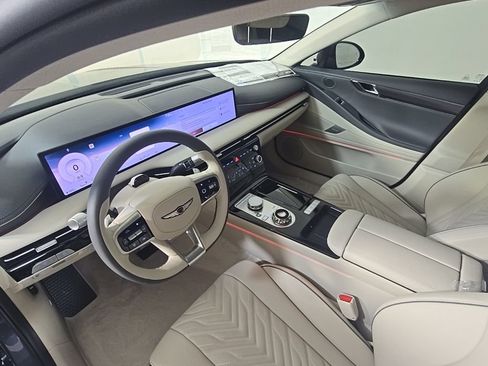 New 2026 Genesis G80 2.5T Sport Prestige image 13