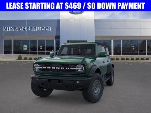 New 2025 Ford Bronco Outer Banks w/ Sasquatch Package image 2