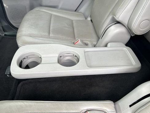 Used 2018 Toyota Highlander Limited FWD image 40