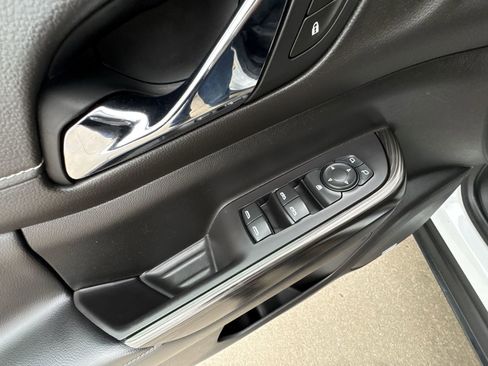 Used 2020 GMC Acadia SLT image 22