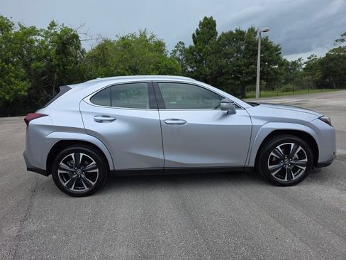 Used 2024 Lexus UX 250h FWD w/ Premium Package image 2