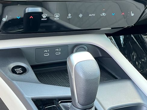 New 2026 Nissan Sentra SL w/ Floor Mat Package FWD image 26