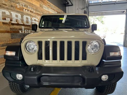 Used 2022 Jeep Wrangler Unlimited Sport AWD/4WD image 65