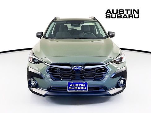 Used 2026 Subaru Crosstrek 2.0i Premium AWD/4WD image 2