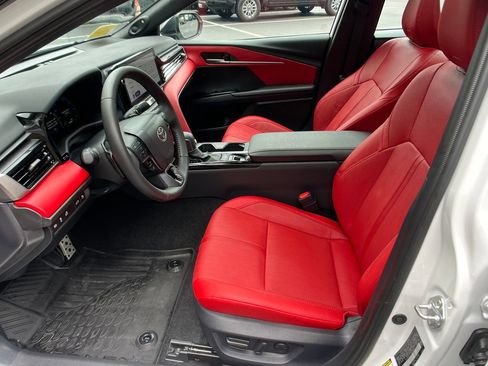 Used 2026 Toyota Camry XSE w/ Premium Package AWD/4WD image 9