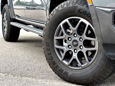 Used 2024 Ford Ranger XLT w/ Equipment Group 301A High RWD image 2