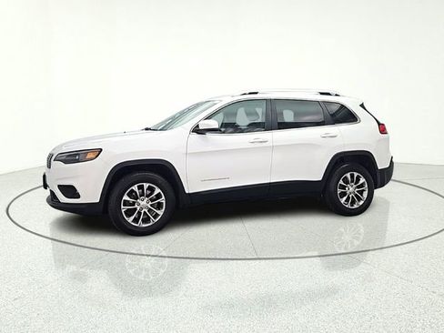 Used 2020 Jeep Cherokee Latitude Plus w/ Cold Weather Group AWD/4WD image 4