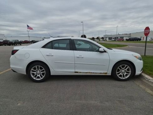 Used 2013 Chevrolet Malibu LT w/ Power Convenience Package FWD image 8