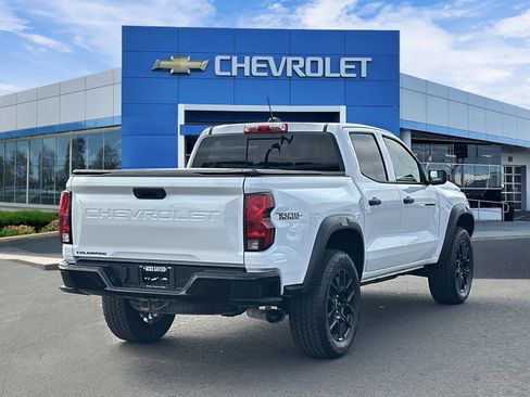Certified 2023 Chevrolet Colorado Trail Boss w/ LPO, Dark Essentials Package AWD/4WD image 4