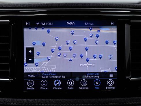 Used 2019 Chrysler Pacifica Limited image 8