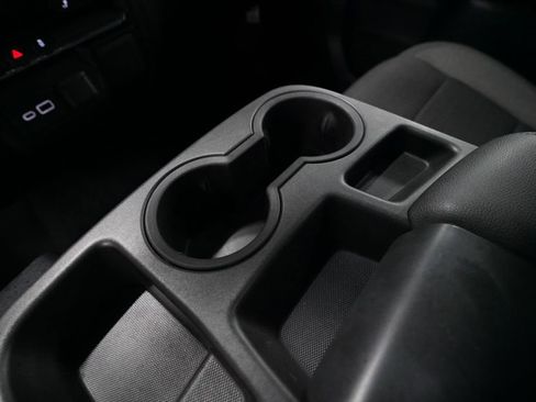 Used 2022 GMC Sierra 2500 SLE w/ SLE Value Package; AWD/4WD image 15