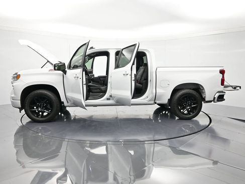 Used 2022 Chevrolet Silverado 1500 RST w/ Z71 Off-Road Package image 46