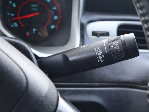 Used 2013 Chevrolet Camaro SS image 27