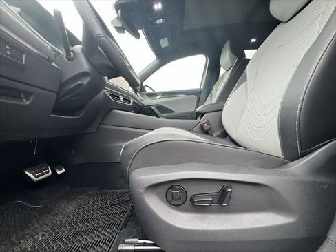 New 2026 Volkswagen Tiguan SE R-Line AWD/4WD image 12