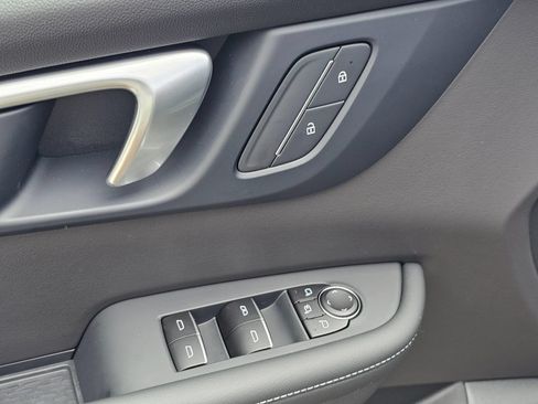 Used 2026 Buick Enclave Sport Touring FWD image 24