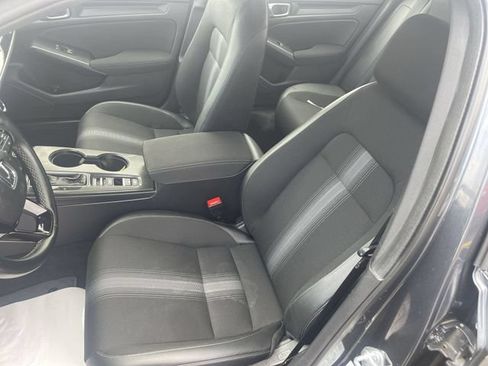Used 2025 Honda Civic Sport image 17