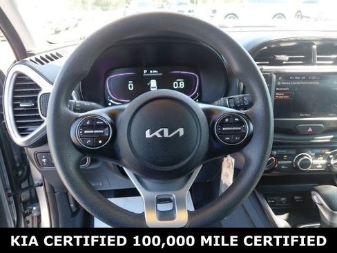 Certified 2025 Kia Soul LX FWD image 11