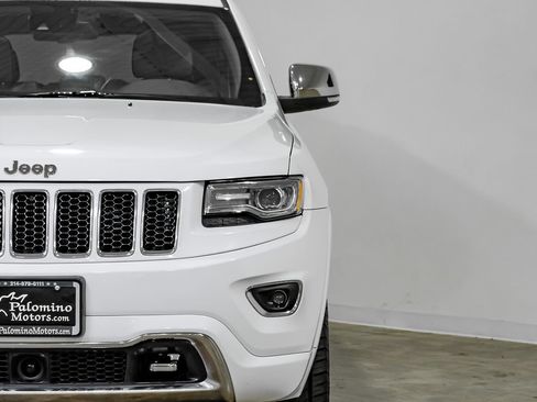 Used 2015 Jeep Grand Cherokee Overland w/ Advanced Technology Group RWD image 45