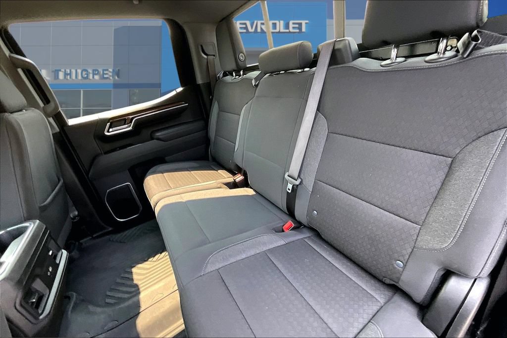 Used 2025 Chevrolet Silverado 1500 RST AWD/4WD image 23