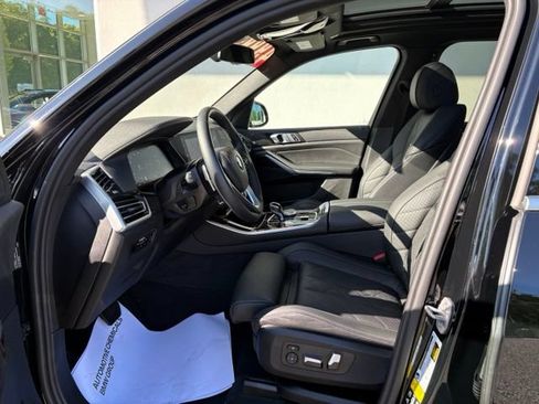Used 2023 BMW X5 xDrive40i w/ Premium Package AWD/4WD image 10