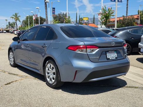 Used 2021 Toyota Corolla LE FWD image 6