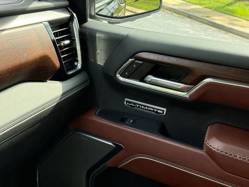 Used 2024 GMC Sierra 1500 Denali Ultimate AWD/4WD image 39