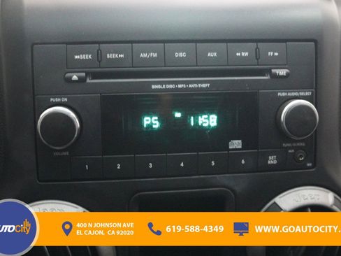 Used 2016 Jeep Wrangler Unlimited Sport image 11