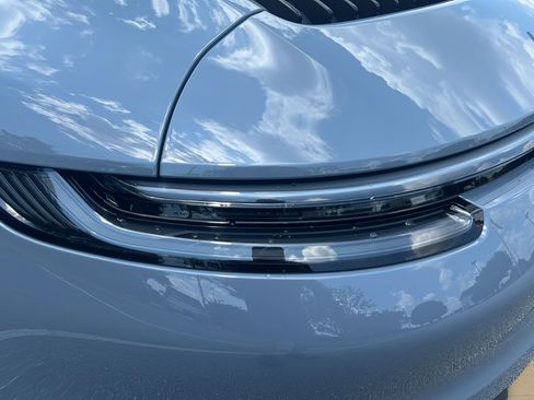 Certified 2024 Porsche 911 Carrera S RWD image 13