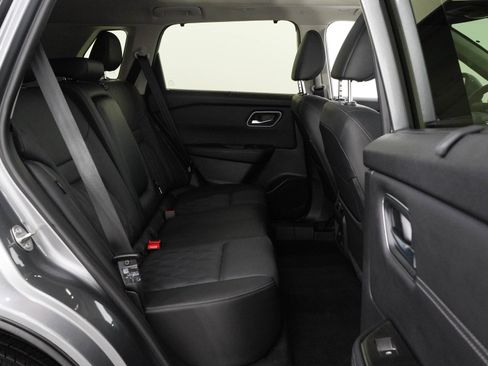 Used 2026 Nissan Rogue Platinum w/ Platinum Premium Package AWD/4WD image 12