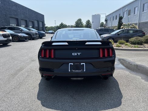Used 2016 Ford Mustang GT RWD image 16