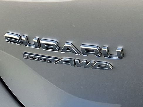 Used 2020 Subaru Forester Limited image 32