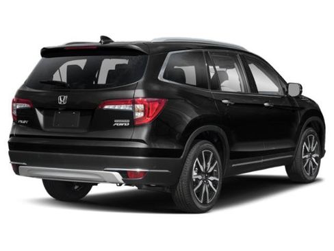 Used 2020 Honda Pilot Touring image 2