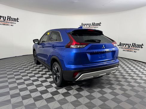 Used 2023 Mitsubishi Eclipse Cross SE image 9